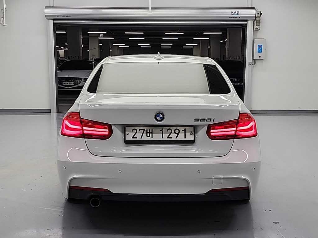 BMW 3 series - Vista 3