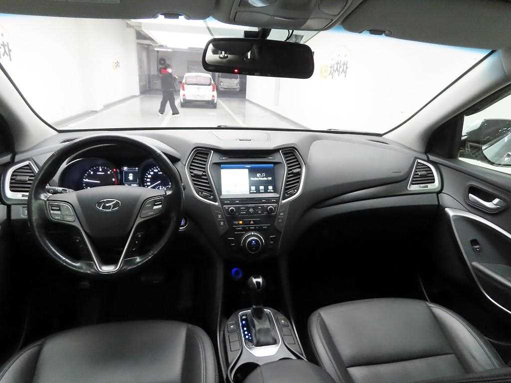 HYUNDAI Santa Fe - Vista 6