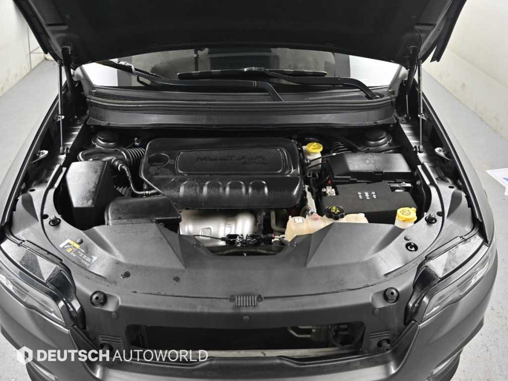 Jeep Cherokee - Vista 6