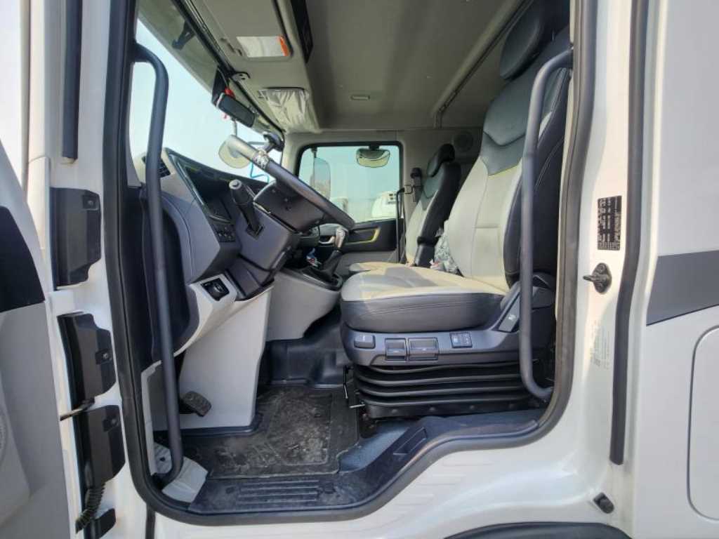 medium and large cargo goso 2022 Blanco - Importación desde Corea - HF Imports Iquique - Foto 15