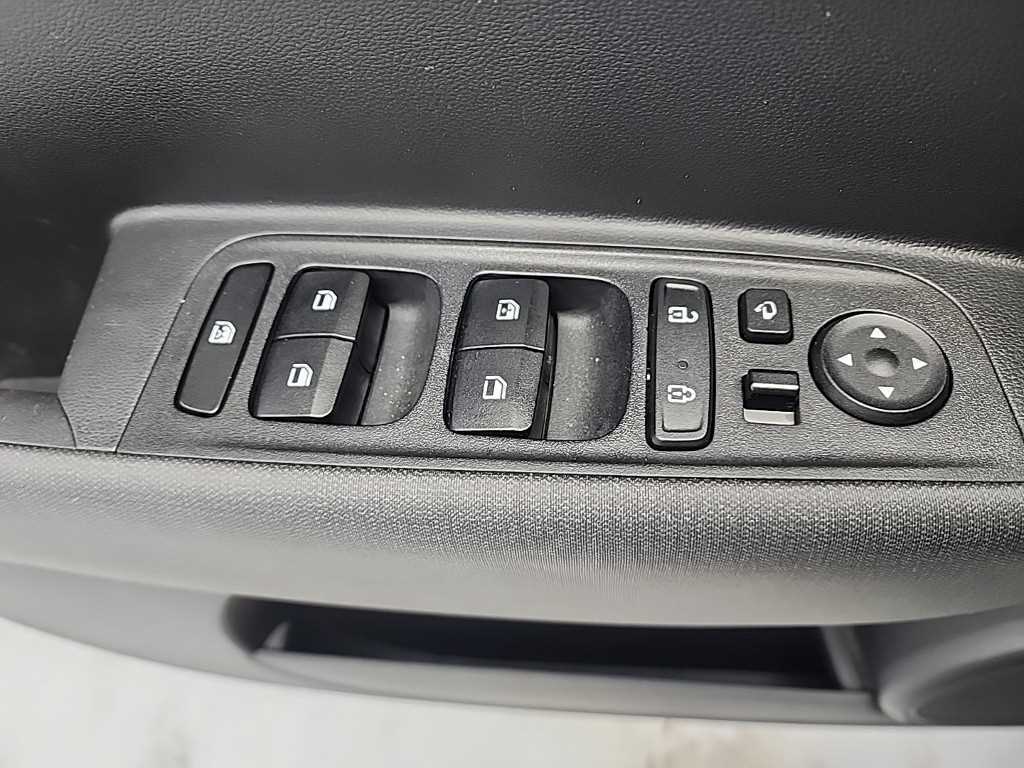 HYUNDAI Casper 2023 Blanco - Importación desde Corea - HF Imports Iquique - Foto 15