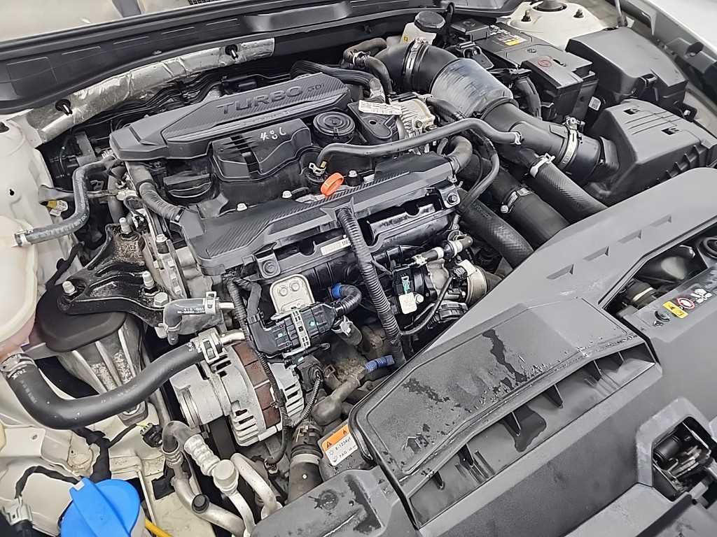 HYUNDAI Sonata - Vista 5