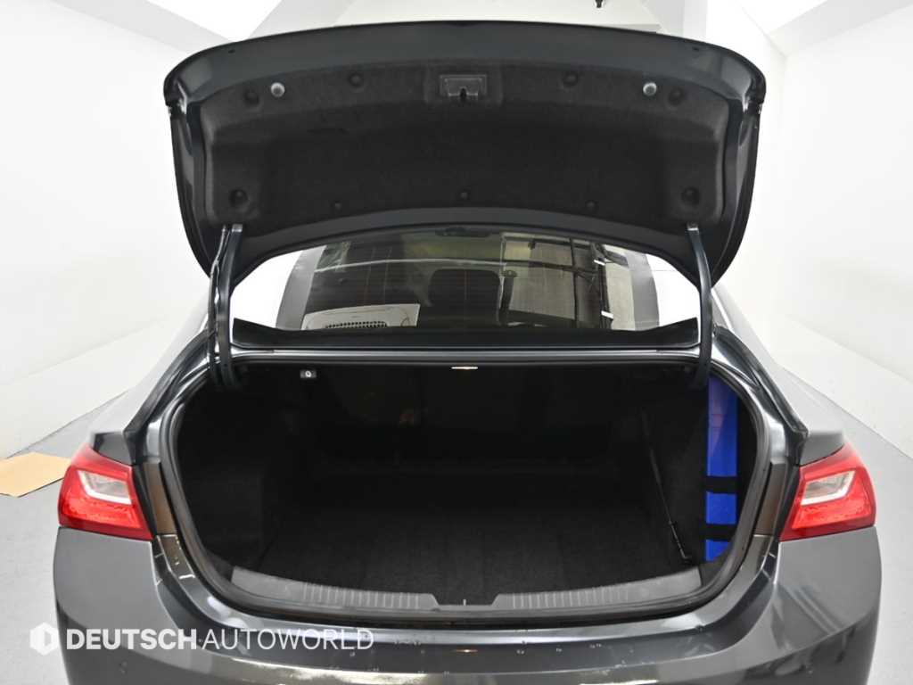 Chevrolet Malibu 2017 Gris - Importación desde Corea - HF Imports Iquique - Foto 19