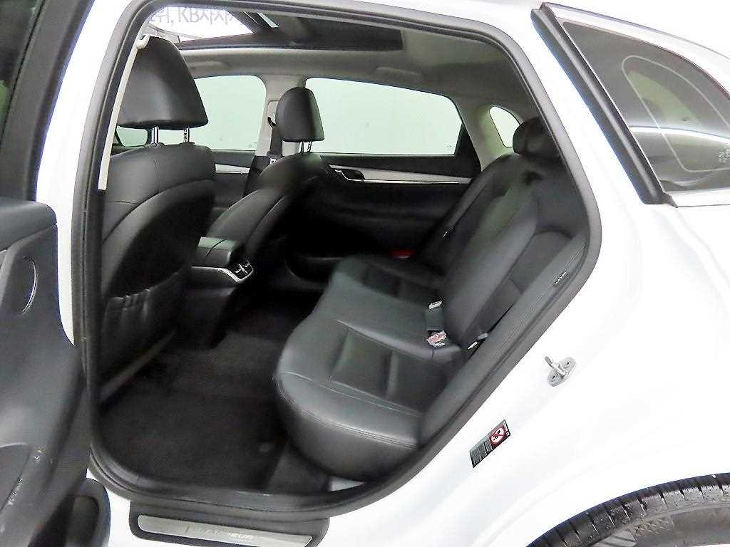 HYUNDAI Grandeur - Vista 6