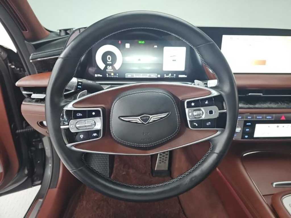 Genesis G90 - Vista 7