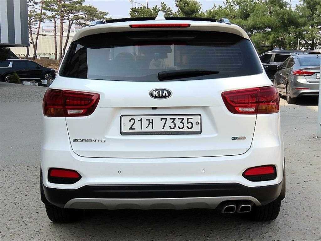 KIA Sorento - Vista 4