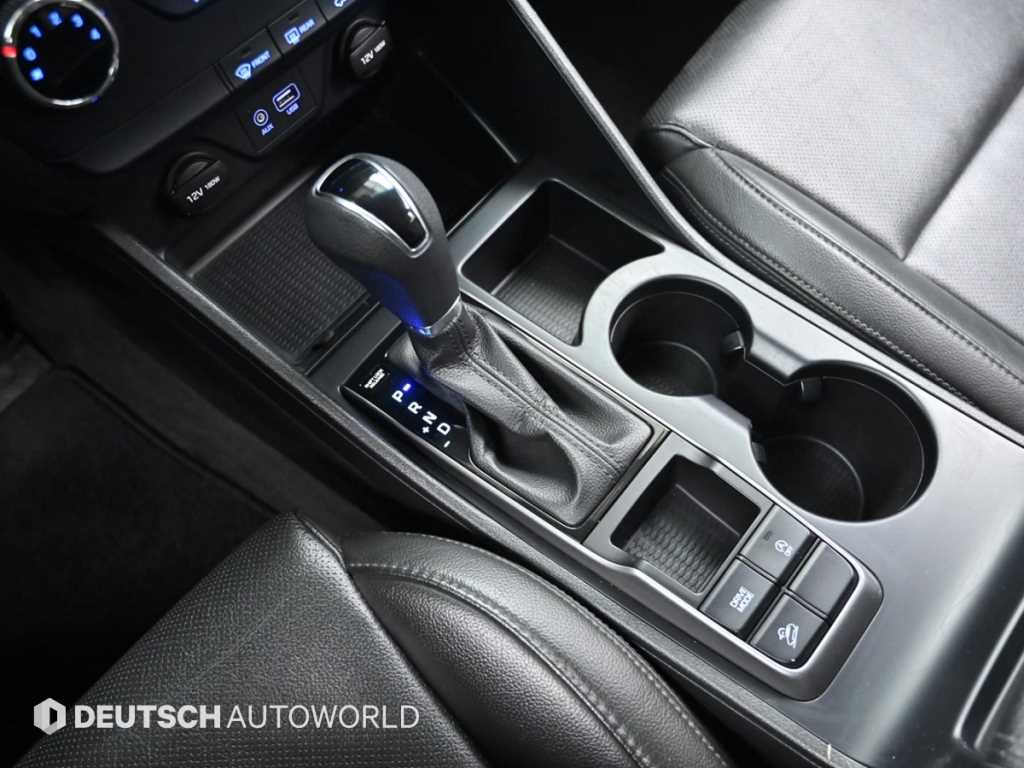 HYUNDAI Tucson - Vista 9