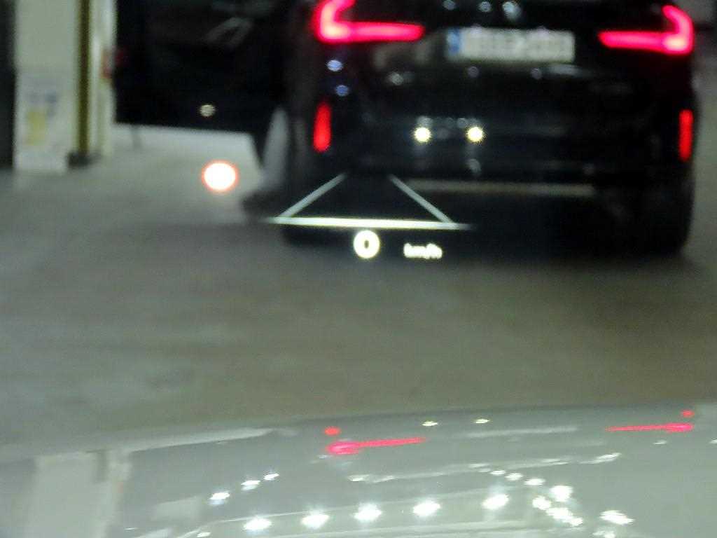 Genesis GV70 2025 Blanco - Importación desde Corea - HF Imports Iquique - Foto 13