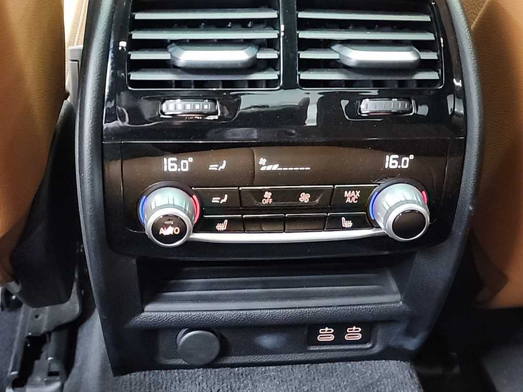 BMW 5 Series 2021 Negro - Importación desde Corea - HF Imports Iquique - Foto 13