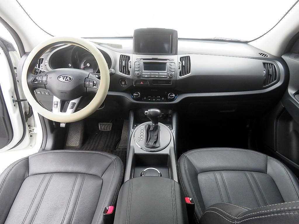 KIA Sportage - Vista 8