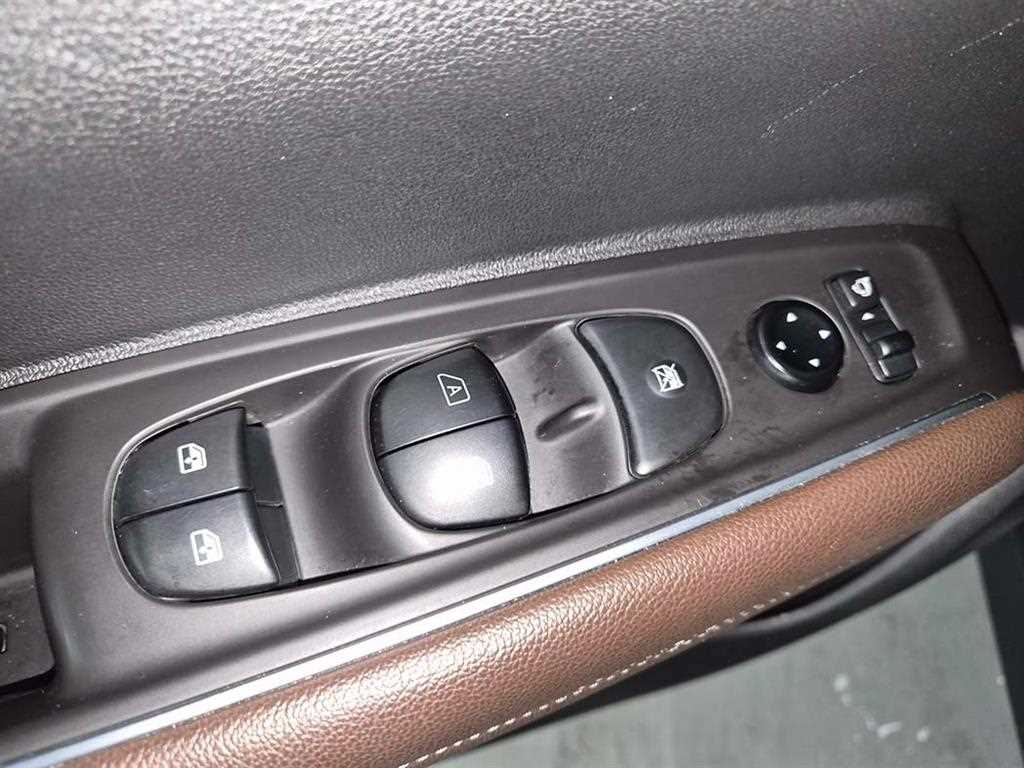 SAMSUNG QM6 - Vista 12