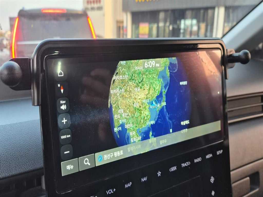 HYUNDAI Staria - Vista 6