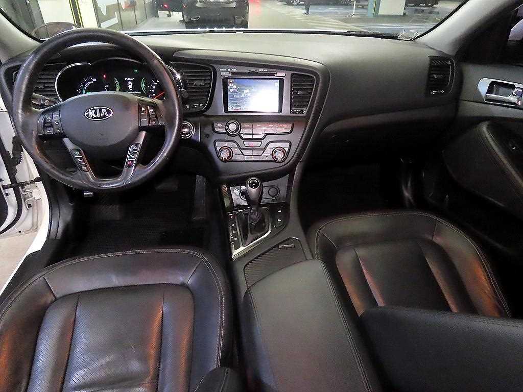 KIA K5 - Vista 10