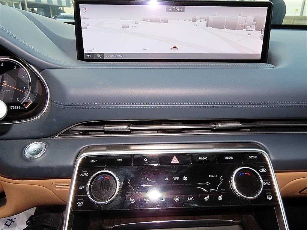 Genesis GV80 2021 Blanco - Importación desde Corea - HF Imports Iquique - Foto 14