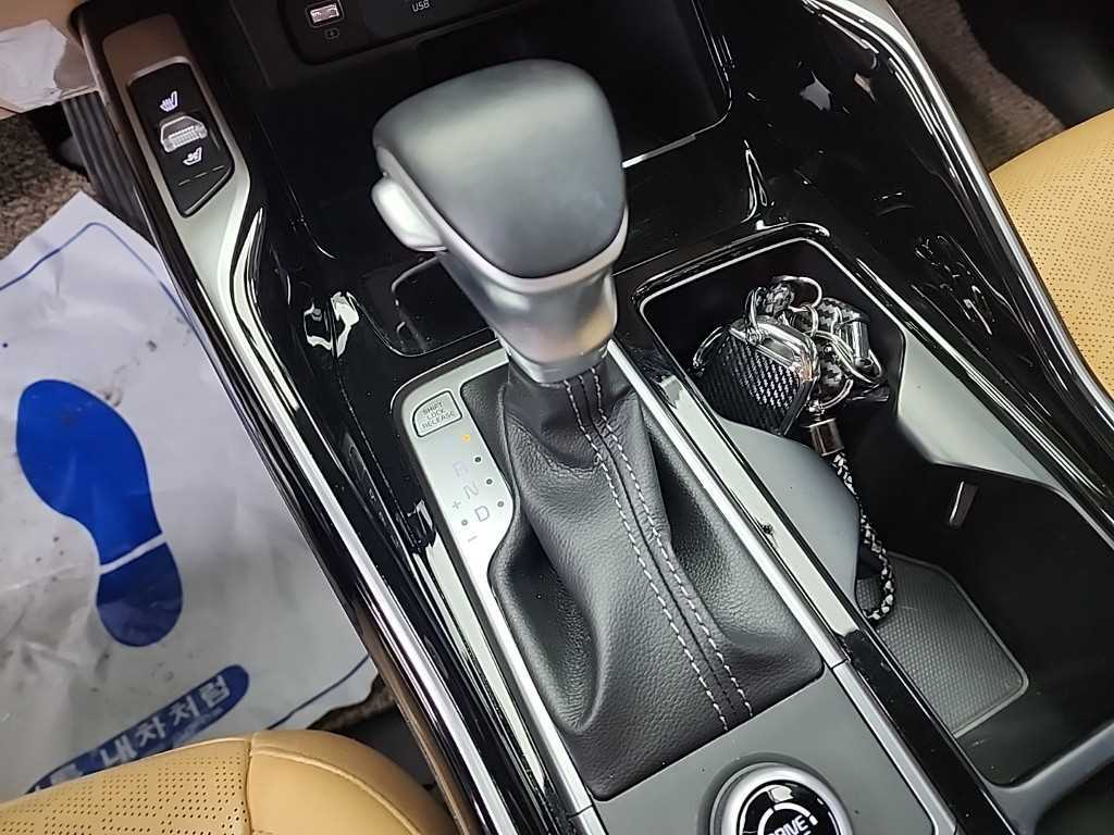 KIA Sorento - Vista 8