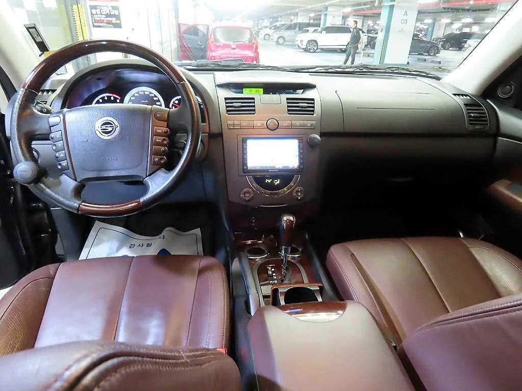 Ssangyong Rexton - Vista 10