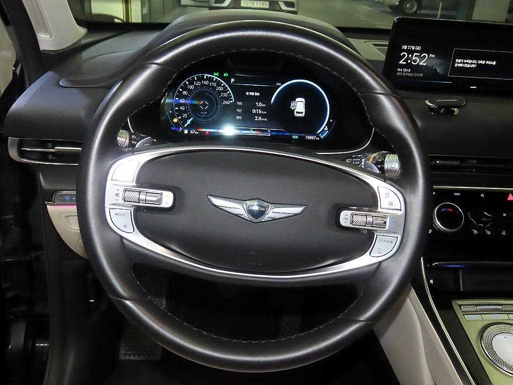 Genesis GV80 - Vista 8