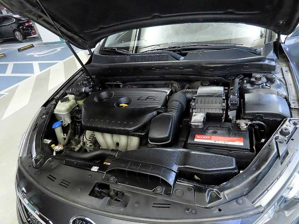 KIA K5 2012 Gris - Importación desde Corea - HF Imports Iquique - Foto 18