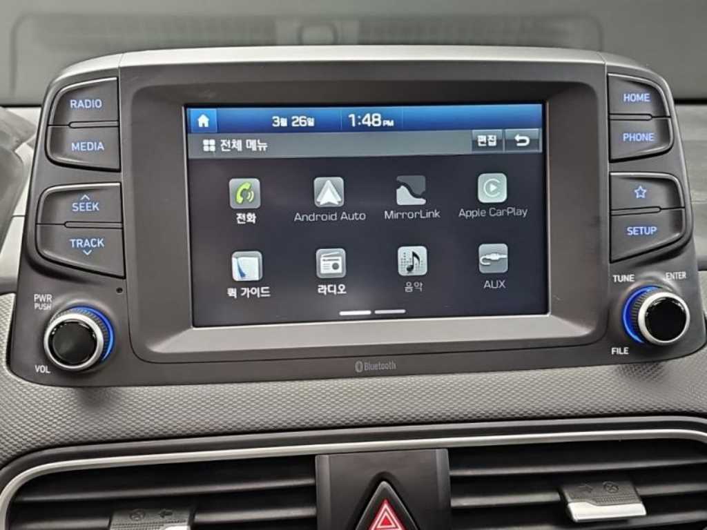 HYUNDAI Kona - Vista 9