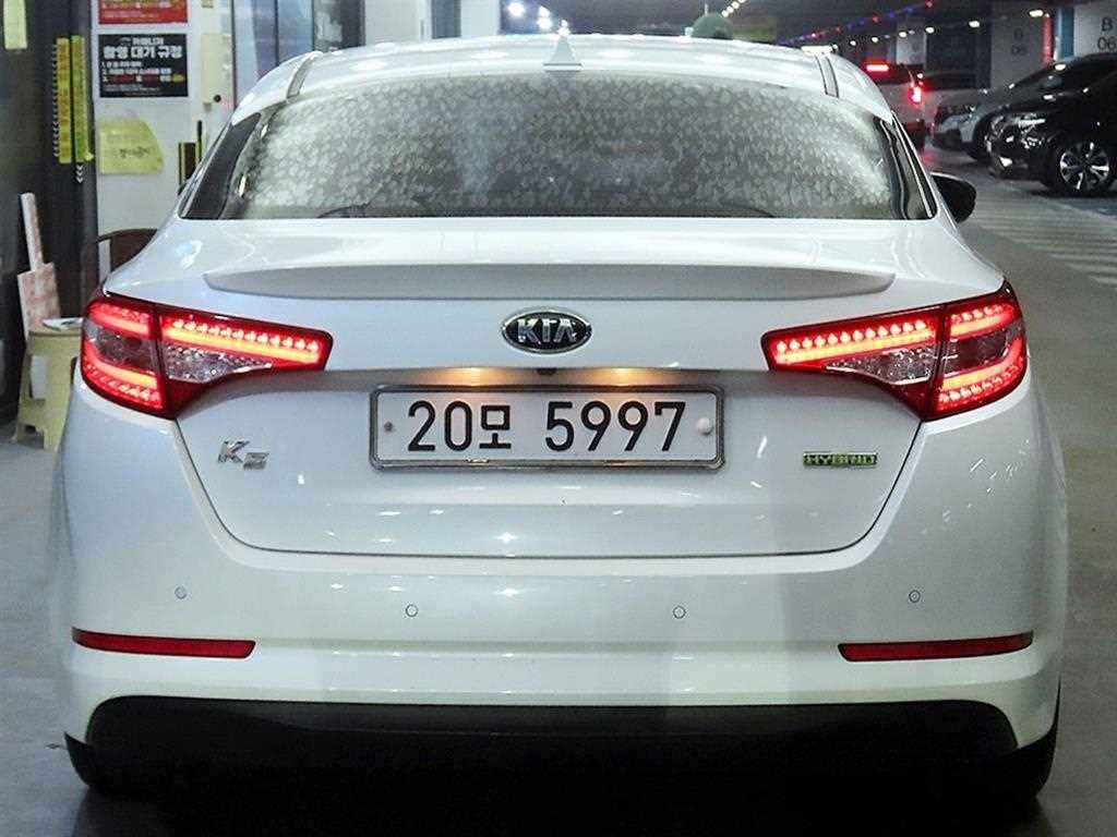 KIA K5 - Vista 5