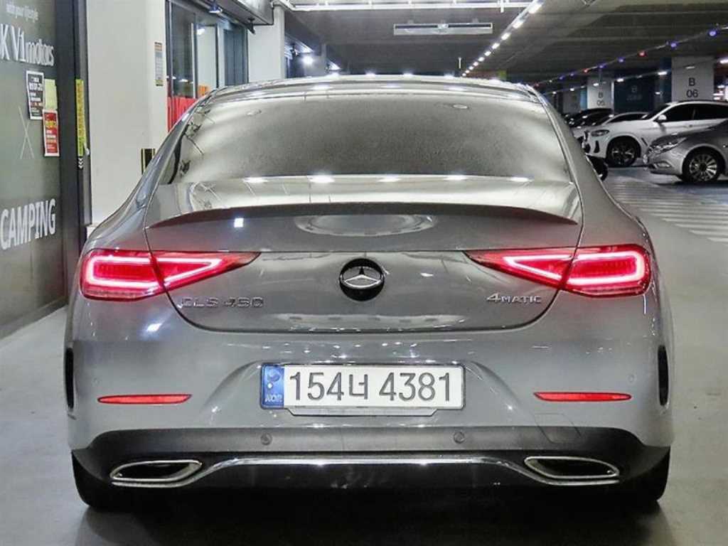 Mercedes Benz CLS Class - Vista 5