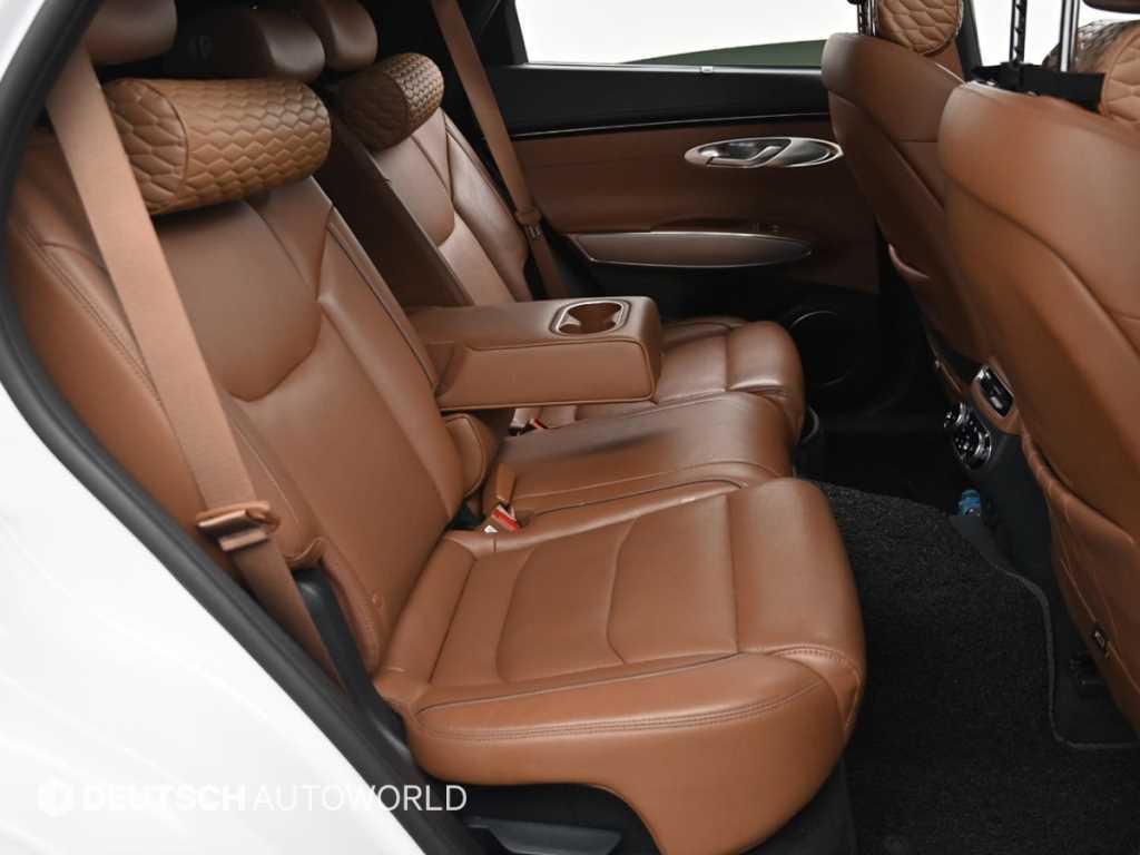 Genesis GV70 - Vista 12