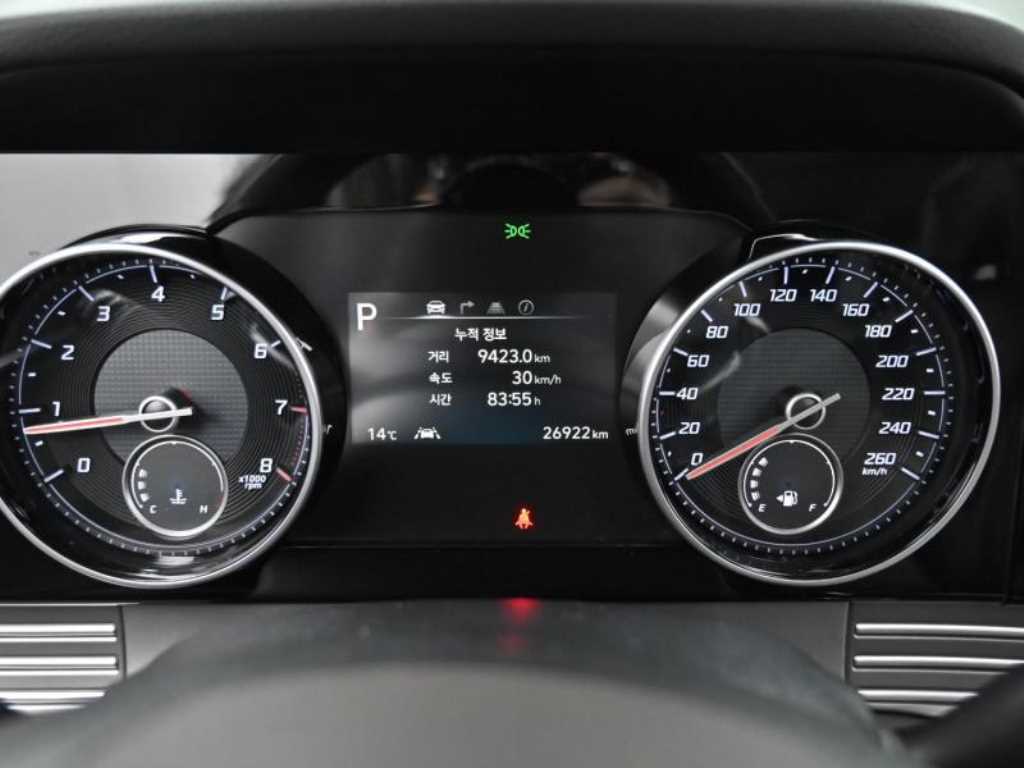 HYUNDAI Grandeur - Vista 8