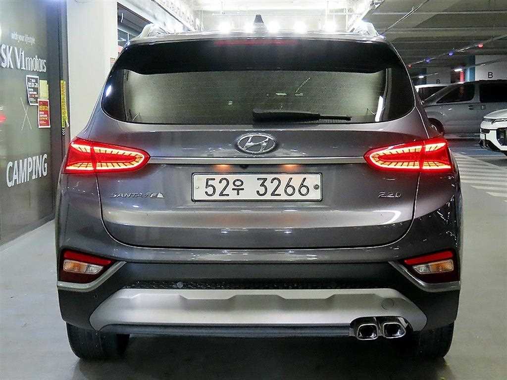 HYUNDAI Santa Fe - Vista 4