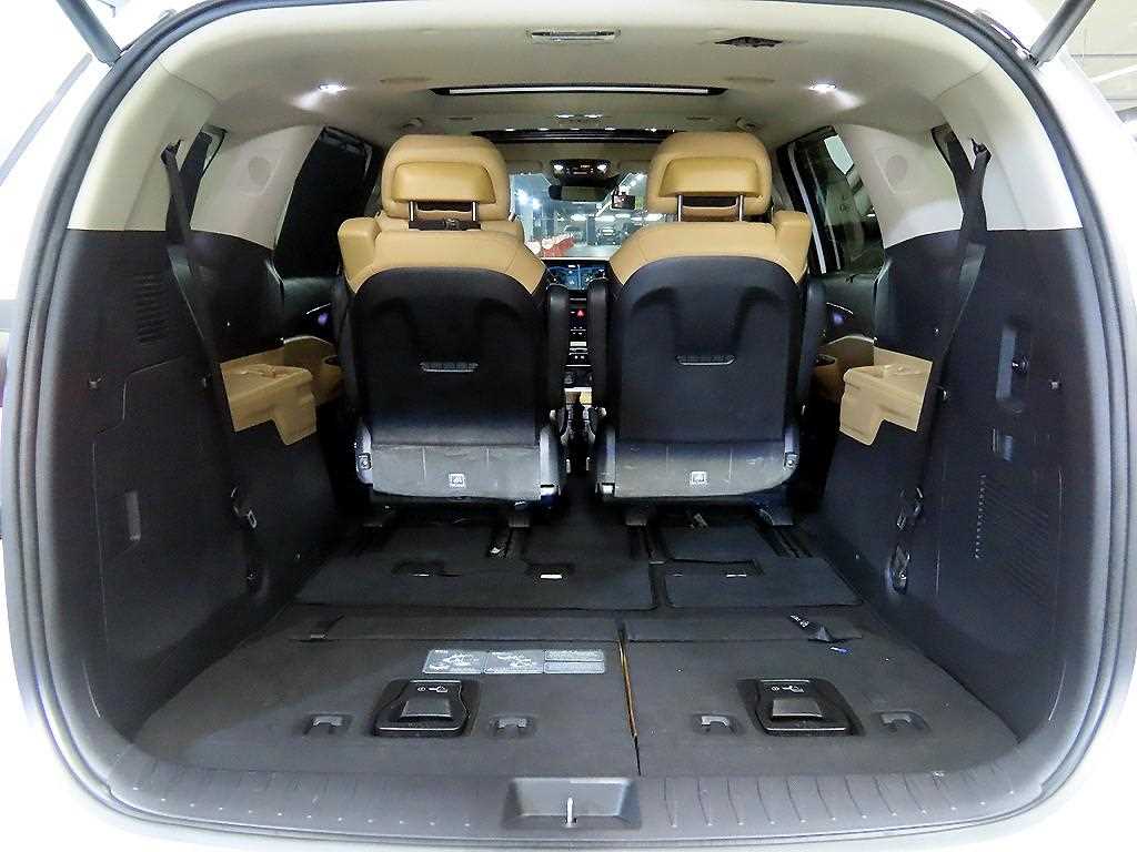KIA Carnival 2023 Blanco - Importación desde Corea - HF Imports Iquique - Foto 16