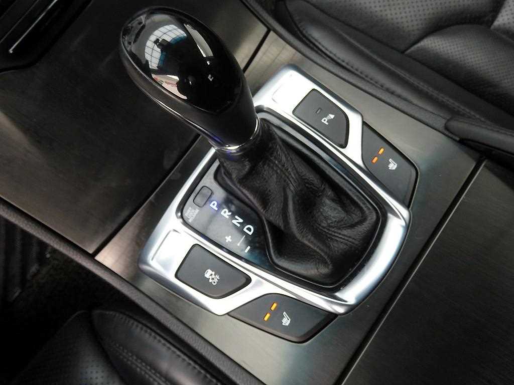 HYUNDAI Grandeur 2015 Negro - Importación desde Corea - HF Imports Iquique - Foto 13