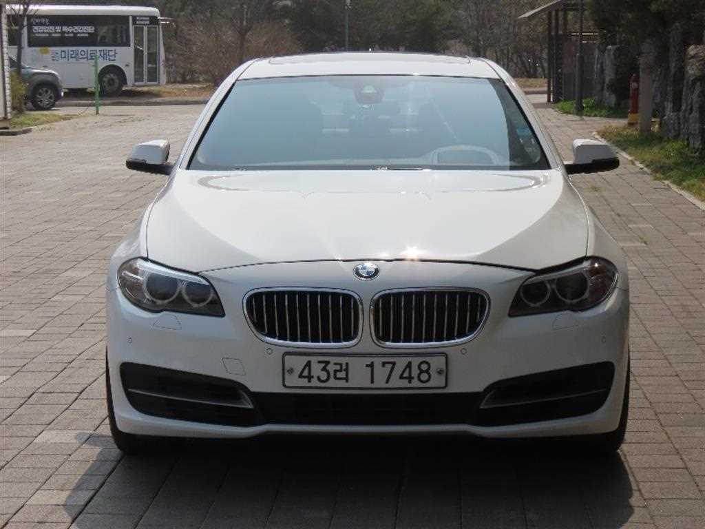 BMW 5 Series 2014 - Importación desde Corea - HF Imports Iquique - Foto 1