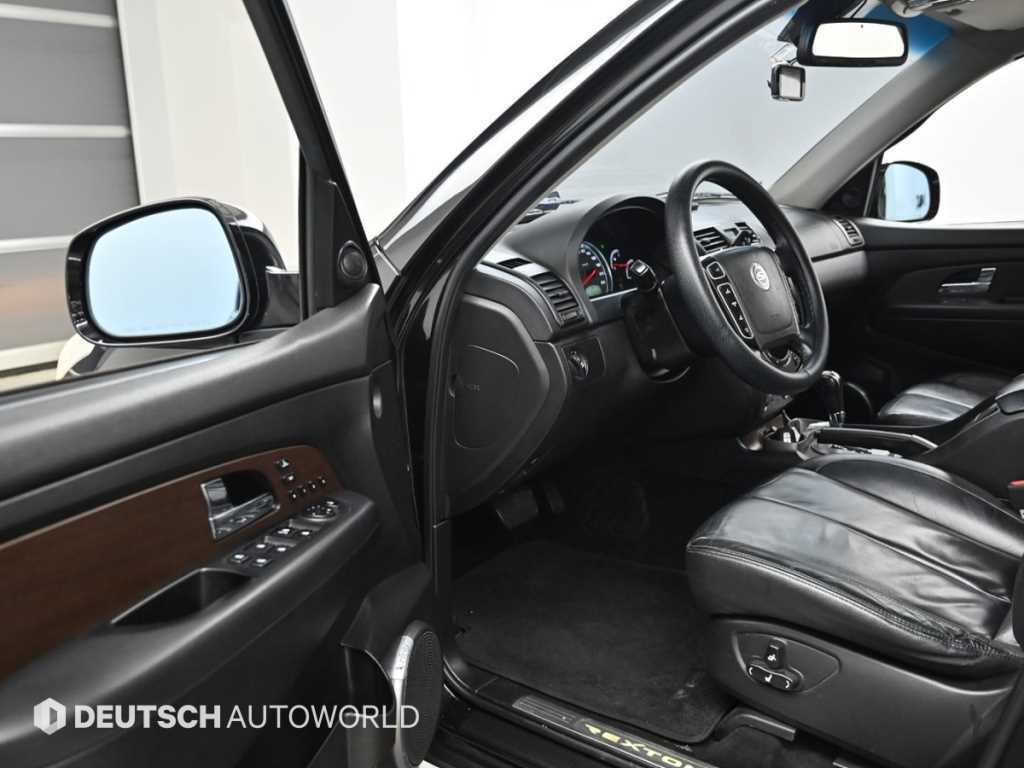 Ssangyong Rexton - Vista 11
