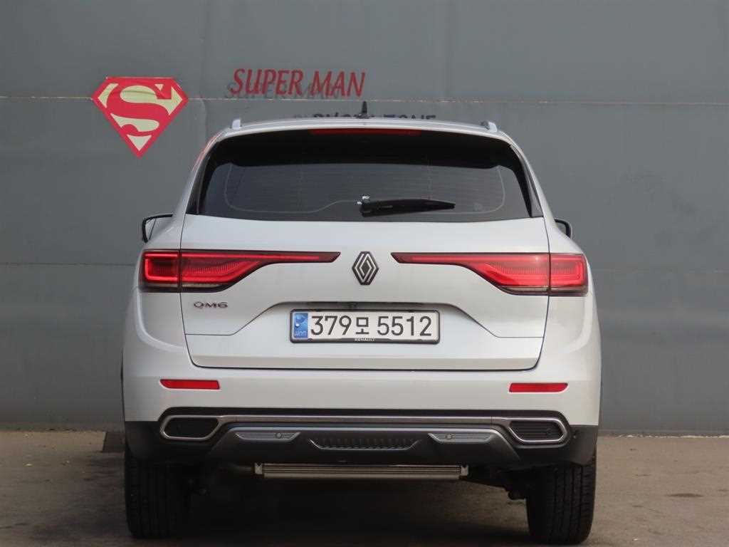 SAMSUNG QM6 - Vista 4