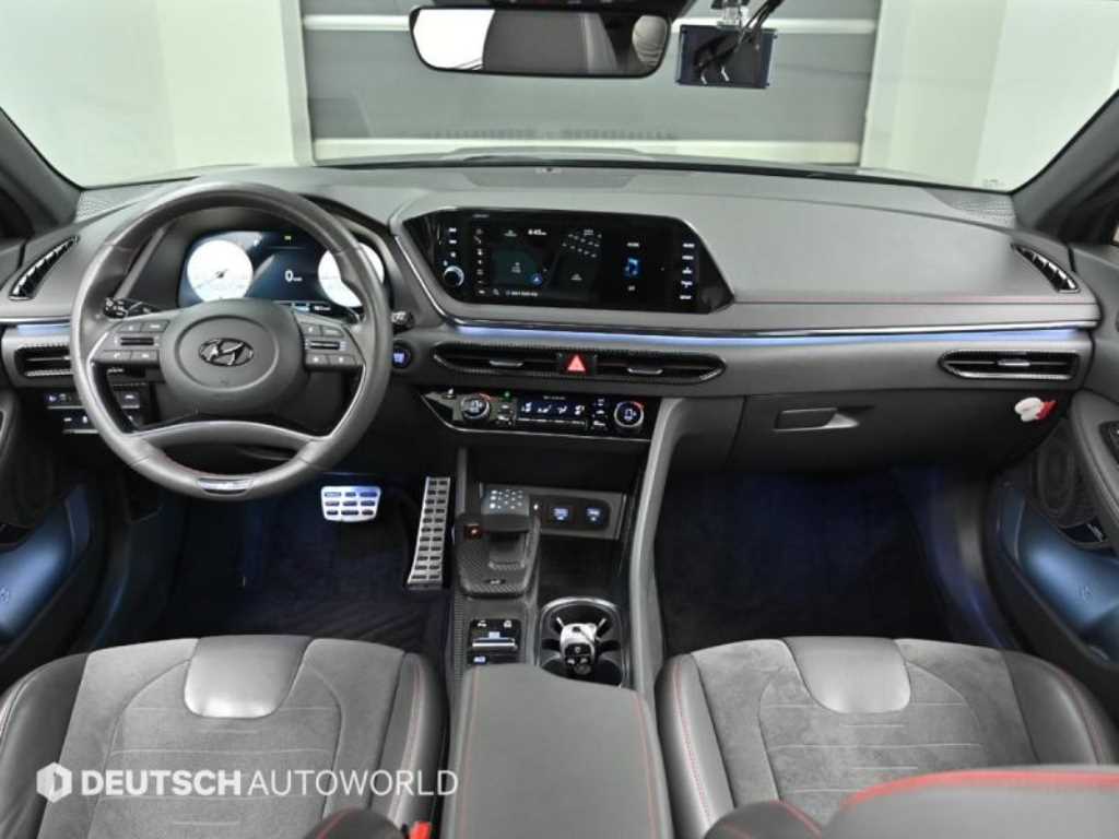 HYUNDAI Sonata - Vista 8