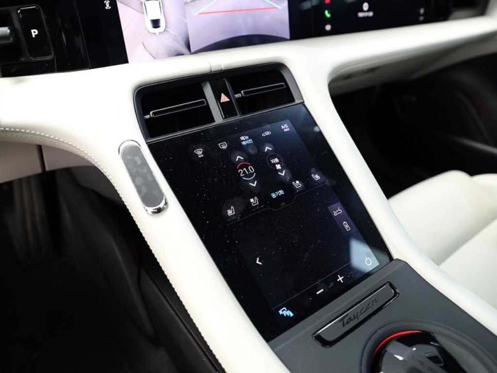 Porsche Taycan 2021 Blanco - Importación desde Corea - HF Imports Iquique - Foto 13