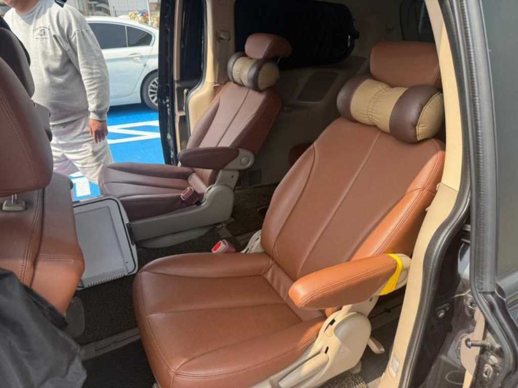 KIA Carnival 2008 Negro - Importación desde Corea - HF Imports Iquique - Foto 14