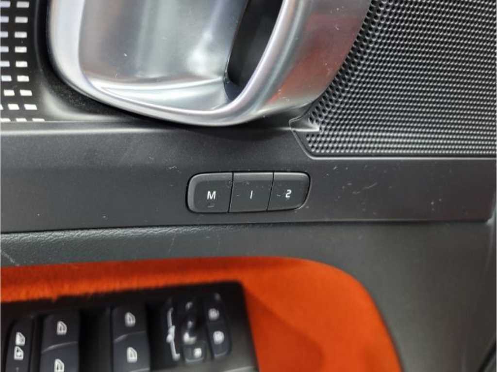 Volvo XC40 2021 - Importación desde Corea - HF Imports Iquique - Foto 16