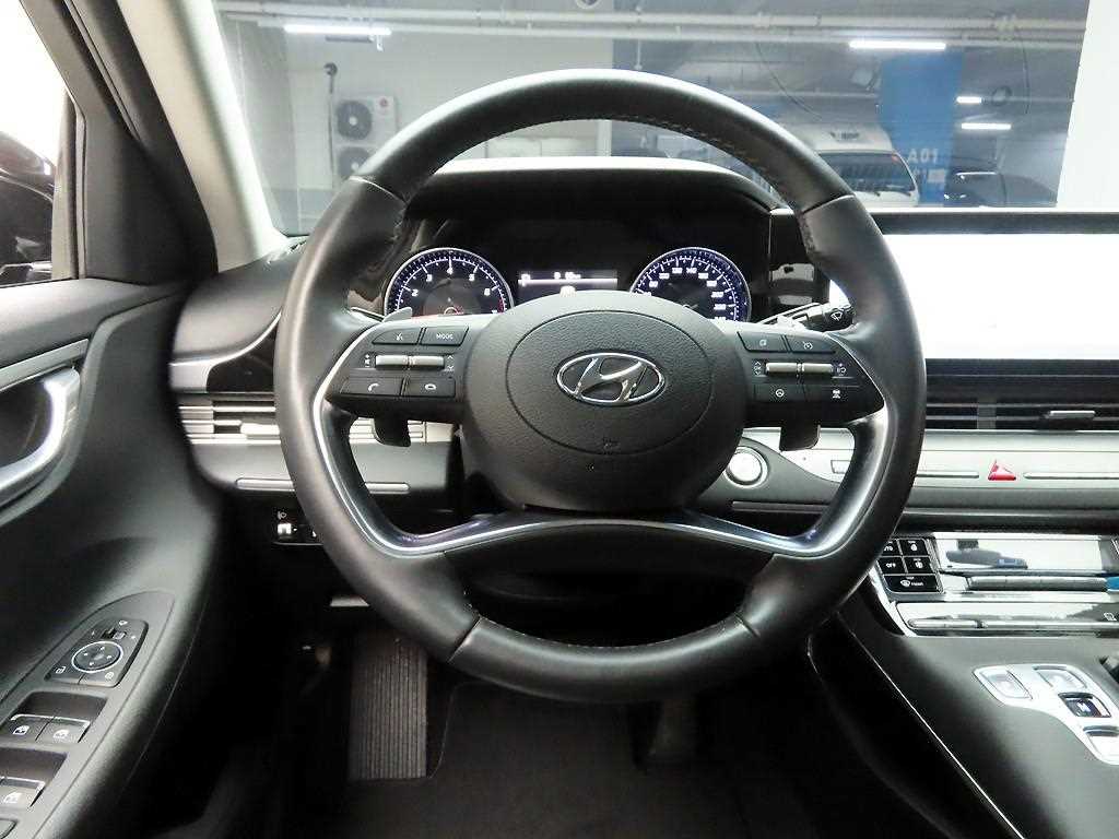 HYUNDAI Grandeur - Vista 8