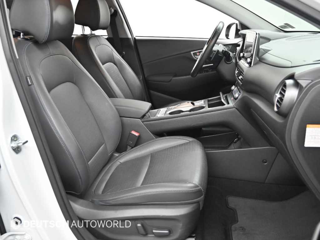 HYUNDAI Kona - Vista 10