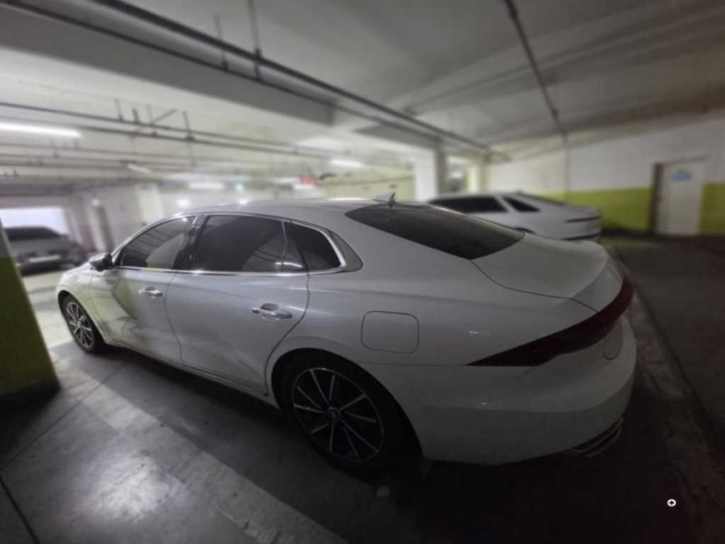 HYUNDAI Grandeur - Vista 4