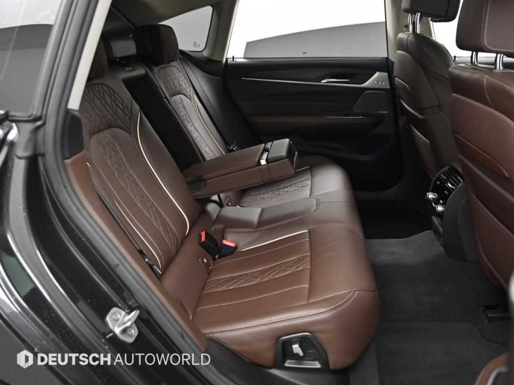 BMW Gran Turismo - Vista 12