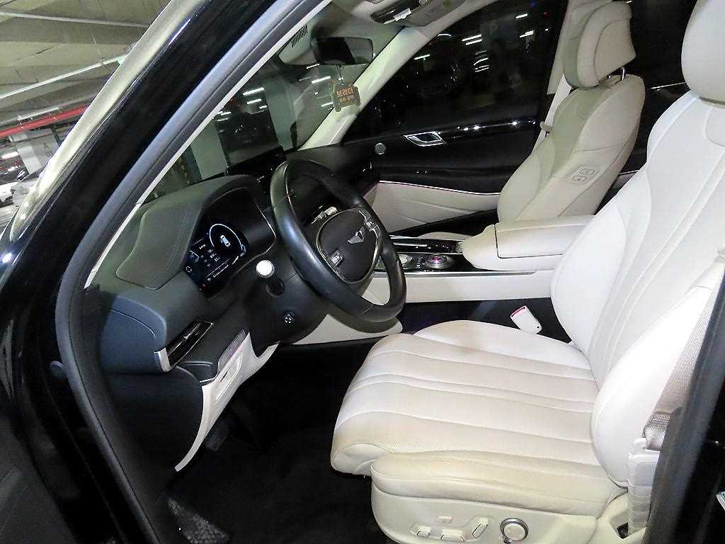 Genesis GV80 - Vista 6