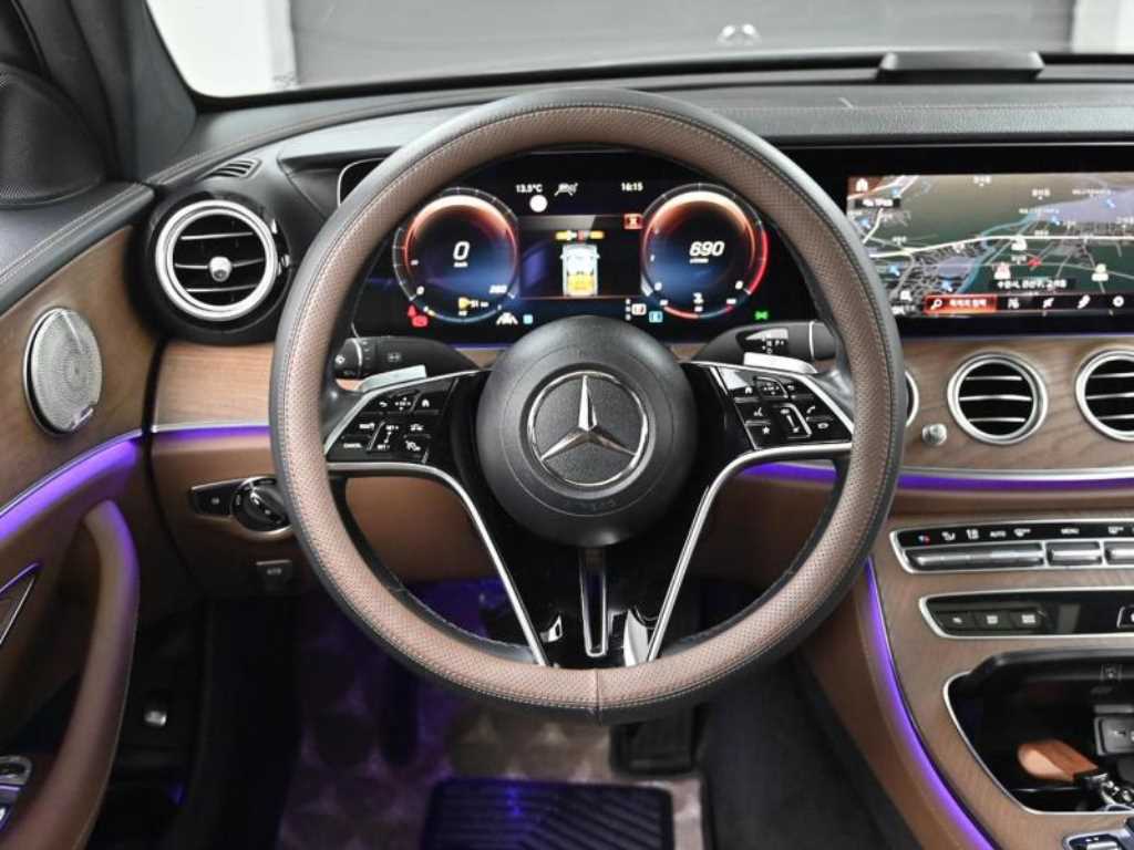 Mercedes Benz E class 2021 Azul - Importación desde Corea - HF Imports Iquique - Foto 13