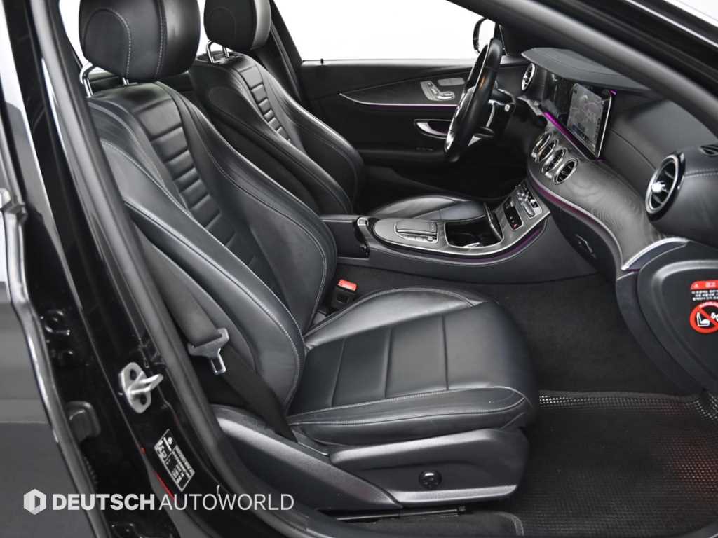 Mercedes Benz E class - Vista 10