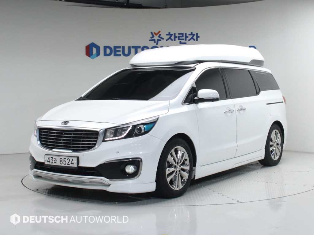 KIA Carnival - Vista 2