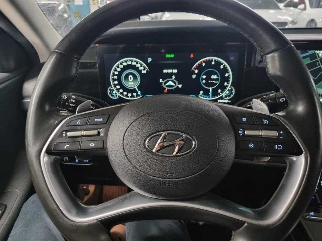 HYUNDAI Grandeur - Vista 4