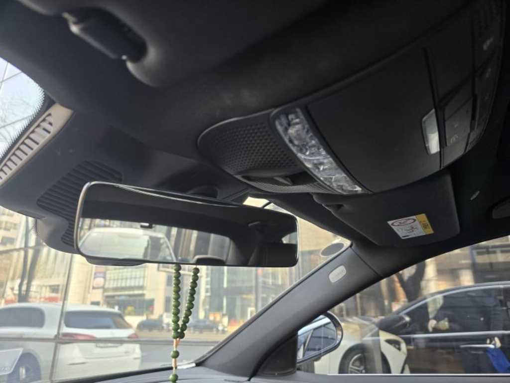 Mercedes Benz E class - Vista 11