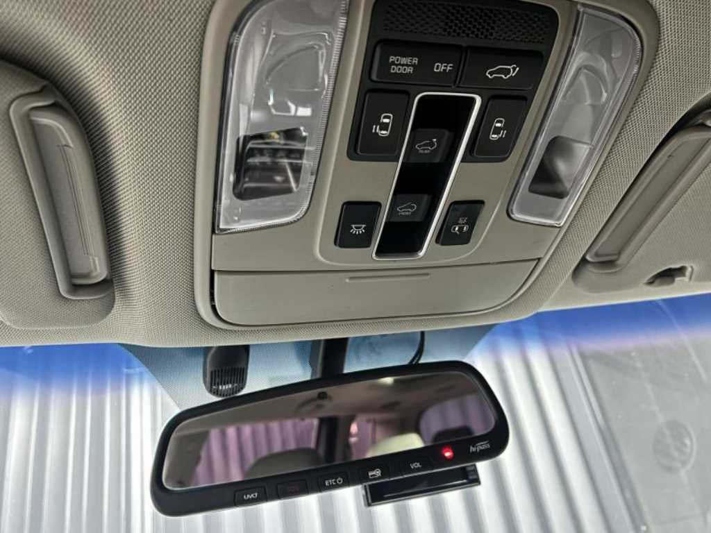 KIA Carnival 2019 Blanco - Importación desde Corea - HF Imports Iquique - Foto 13