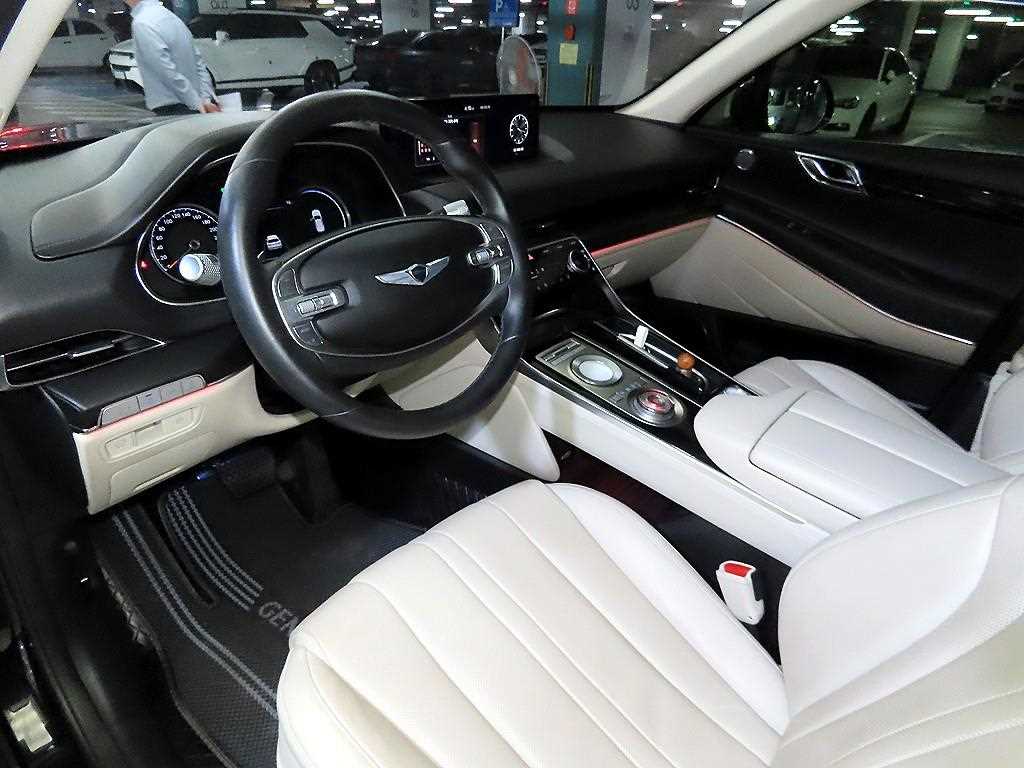 Genesis GV80 - Vista 10