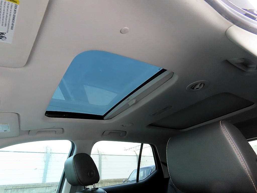 Chevrolet Travers 2020 Negro - Importación desde Corea - HF Imports Iquique - Foto 16